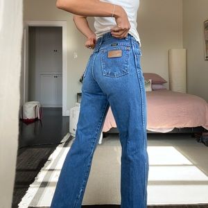 Vintage Wrangler Blue Jean